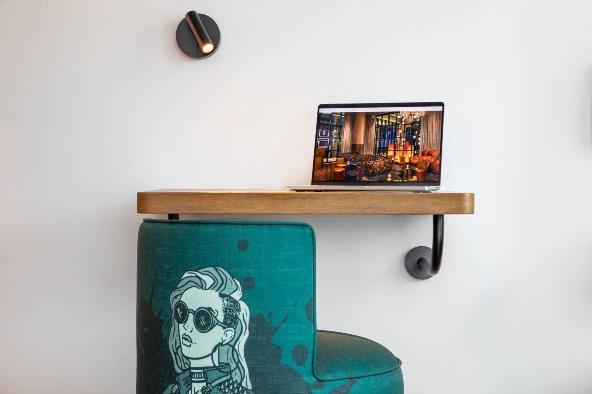 Moxy Nyc Lower East Side Ню Йорк Екстериор снимка