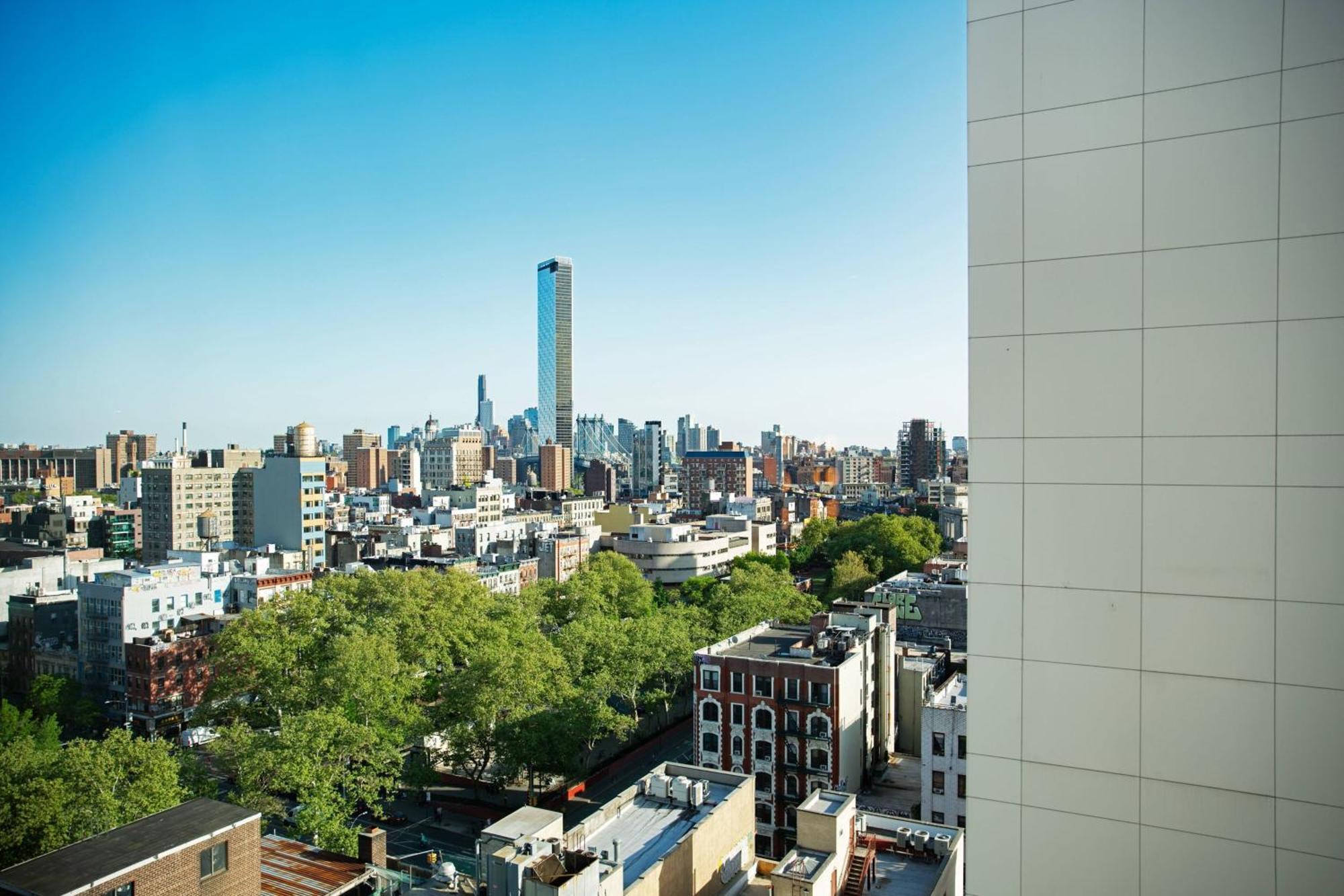 Moxy Nyc Lower East Side Ню Йорк Екстериор снимка