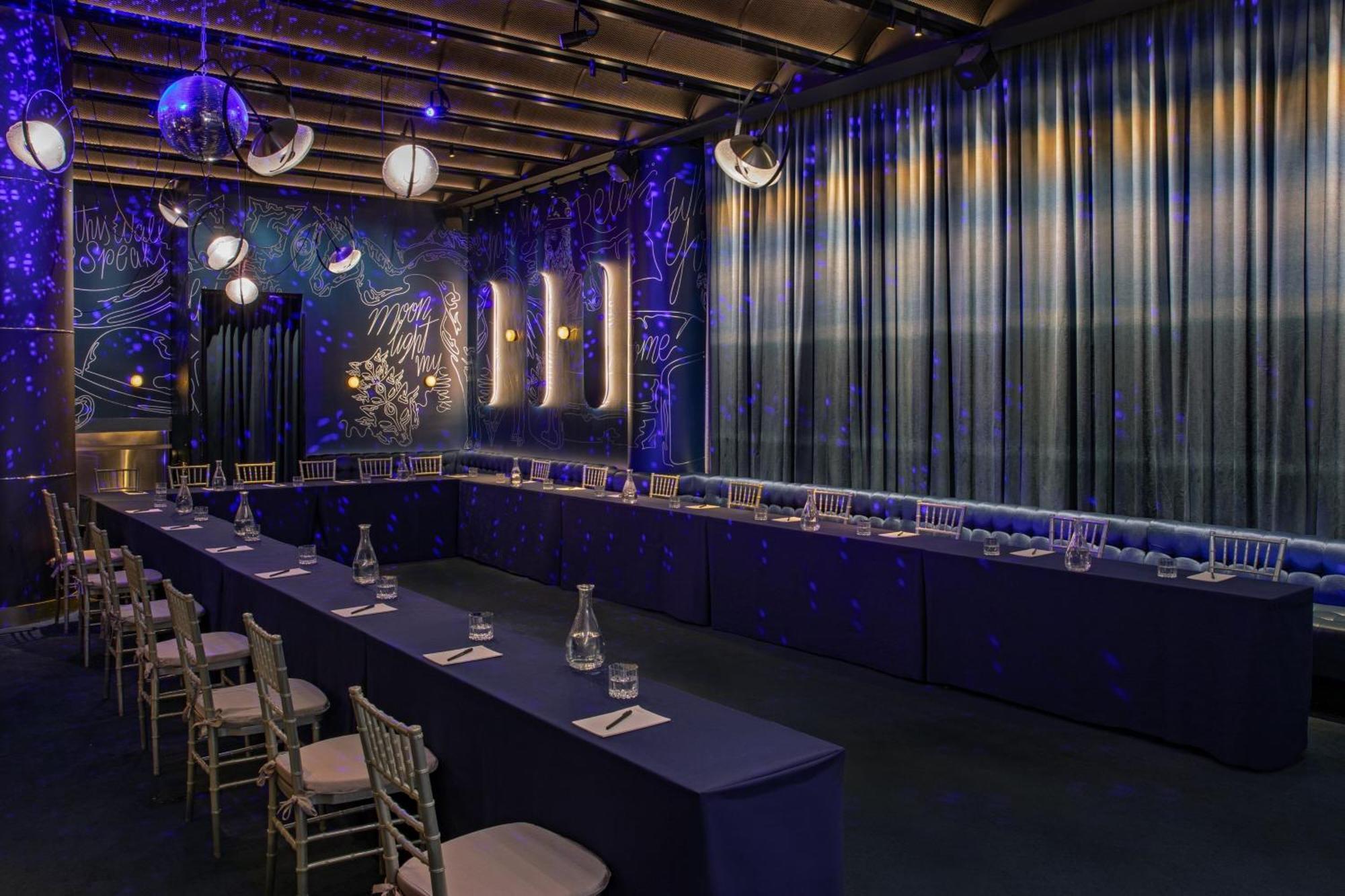 Moxy Nyc Lower East Side Ню Йорк Екстериор снимка